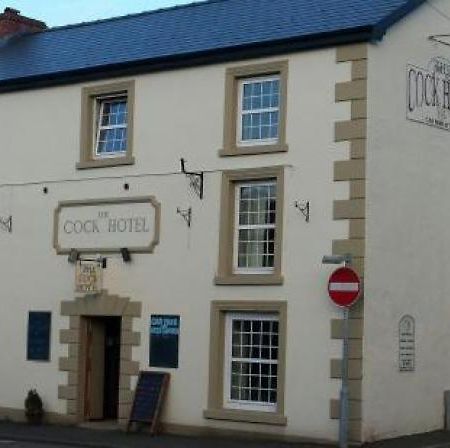 The Cock Hotel Bronllys Exterior foto
